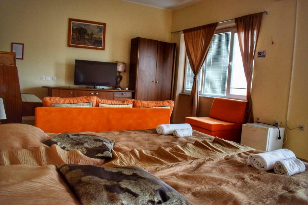 Central Palace Ohrid Bagian luar foto